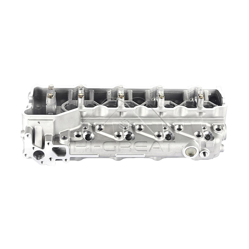 4M40 4M40T Cylinder Head for Mitsubishi Pajero Canter 2.8L ME193804 ME202621