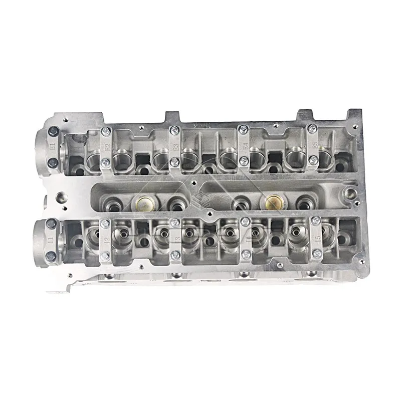 For Ford Mazda Sigma1.4 8A6G-6C032-CA 1546327 Cylinder Head for FIESTA FOCUS FUSION MAZDA 3 Sigma 1.4L 1995